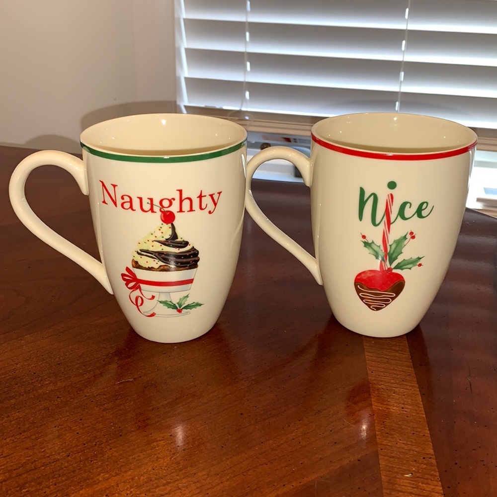 Lenox Holiday mug set